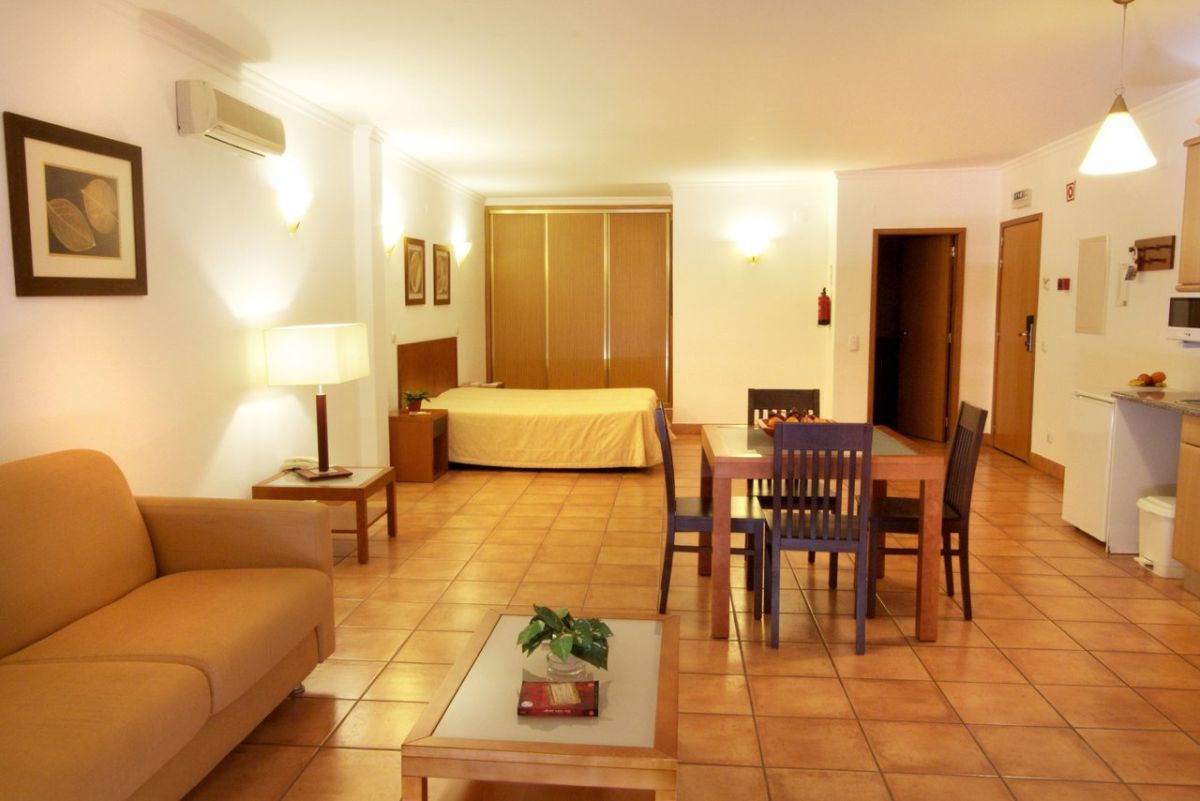 Vila Mos - Beach Resort ลากอส ภายนอก รูปภาพ